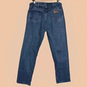 Wrangler Mens Distressed Dark Classic Jeans Size 34x34 Straight Leg Denim Pants